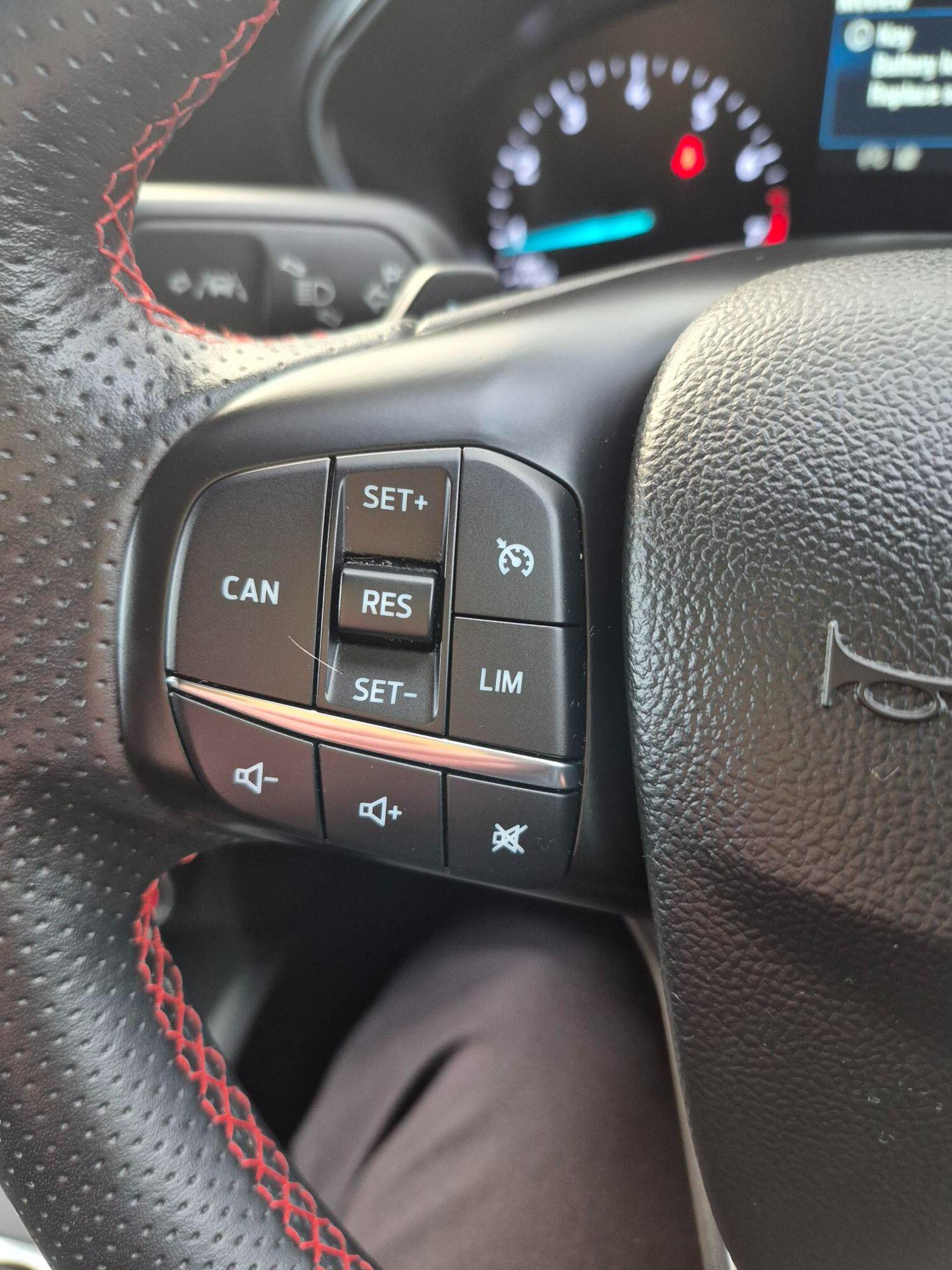 Used Ford Focus 2021 for sale - 77413237: Photo 12