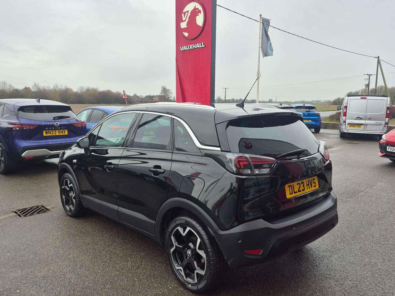 Used Vauxhall Crossland 2023 for sale - 77413226: Photo 3