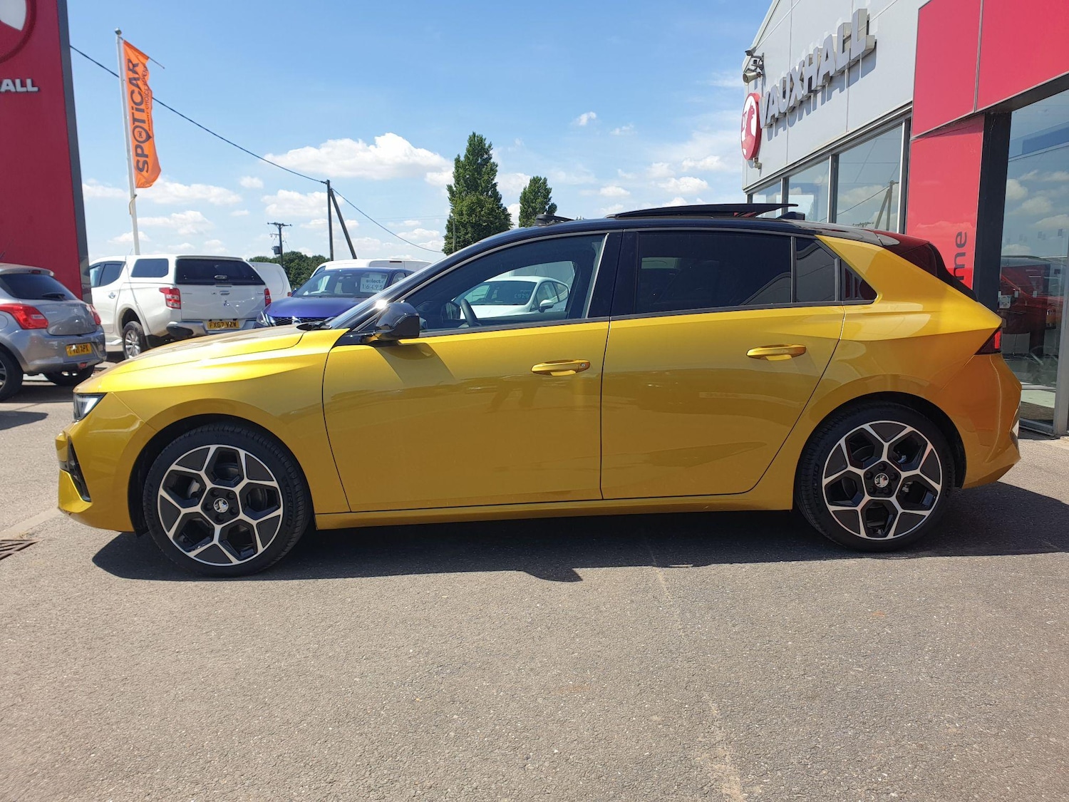 Used Vauxhall Astra 2024 for sale - 77413244: Photo 12