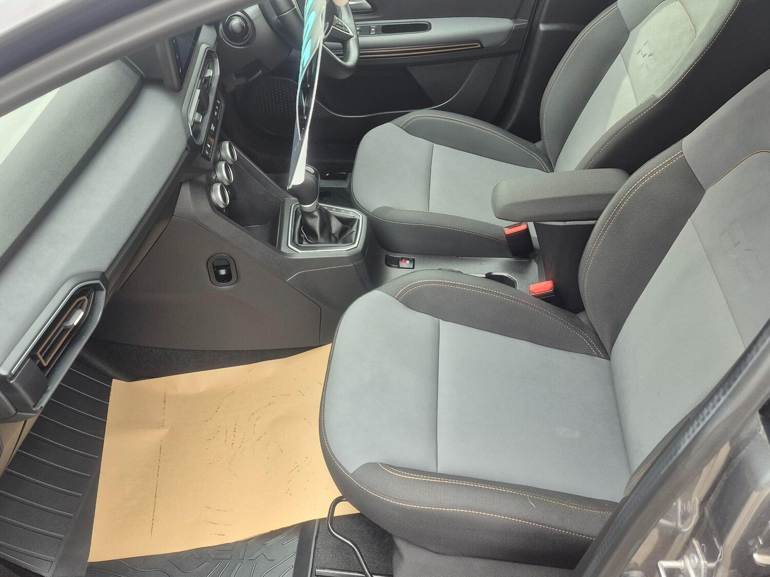 Used Dacia Jogger 2024 for sale - 77852871: Photo 40