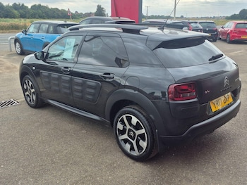 Used Citroen C4 Cactus 2017 for sale - 79539988: Photo