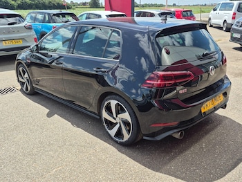 Used Volkswagen Golf 2020 for sale - 79049358: Photo