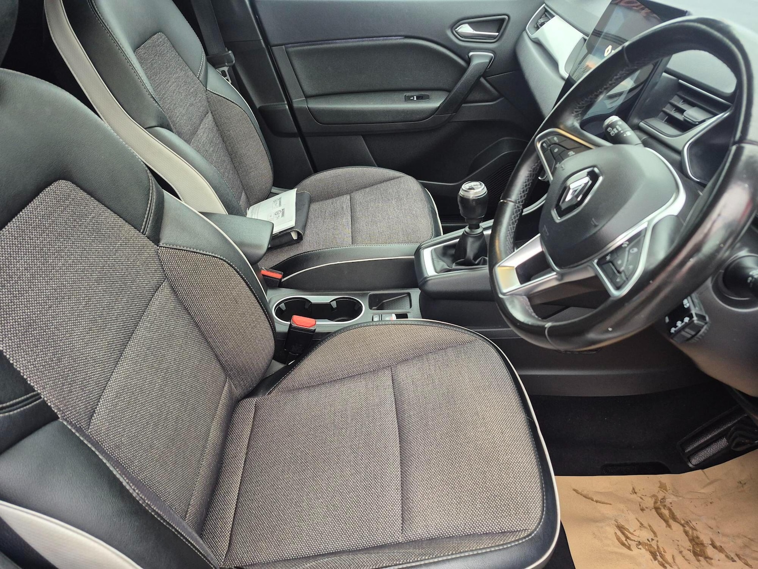 Used Renault Captur 2020 for sale - 77413239: Photo 12