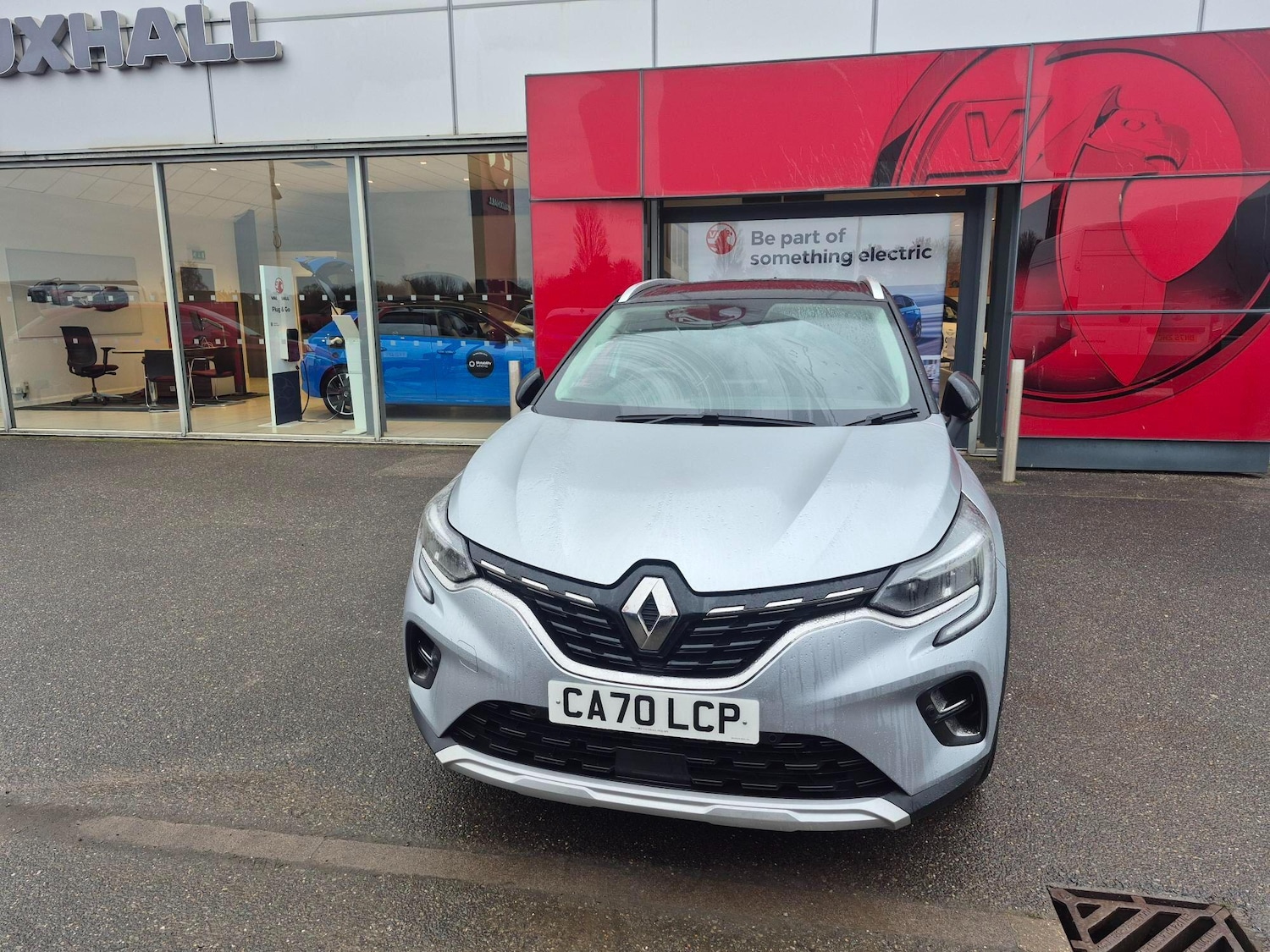 Used Renault Captur 2020 for sale - 77413239: Photo 2