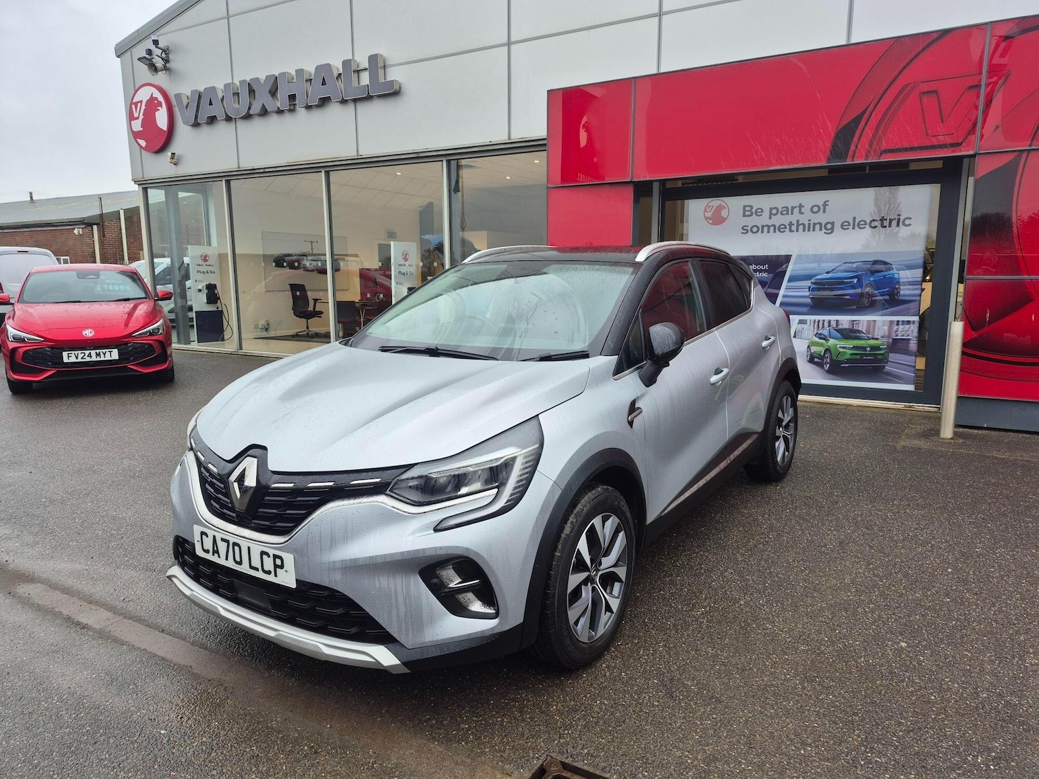 Used Renault Captur 2020 for sale - 77413239: Photo 3