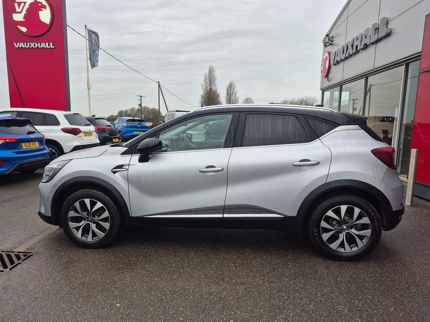 Used Renault Captur 2020 for sale - 77413239: Photo 6