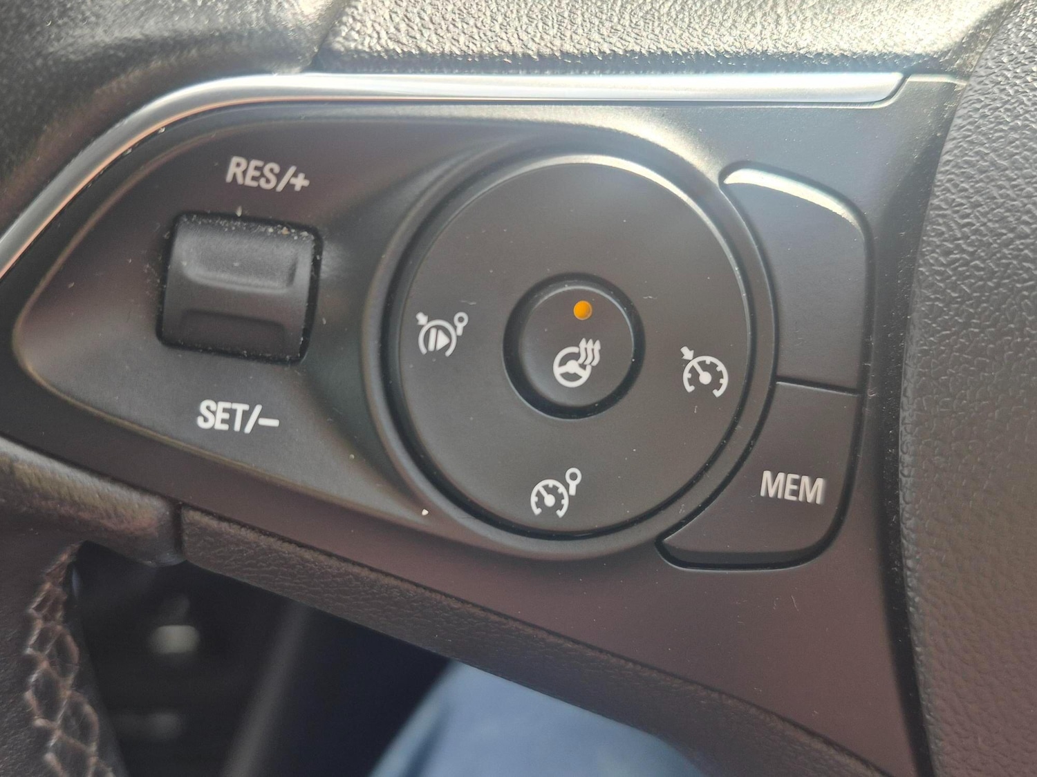 Used Vauxhall Crossland 2021 for sale - 77737534: Photo 26