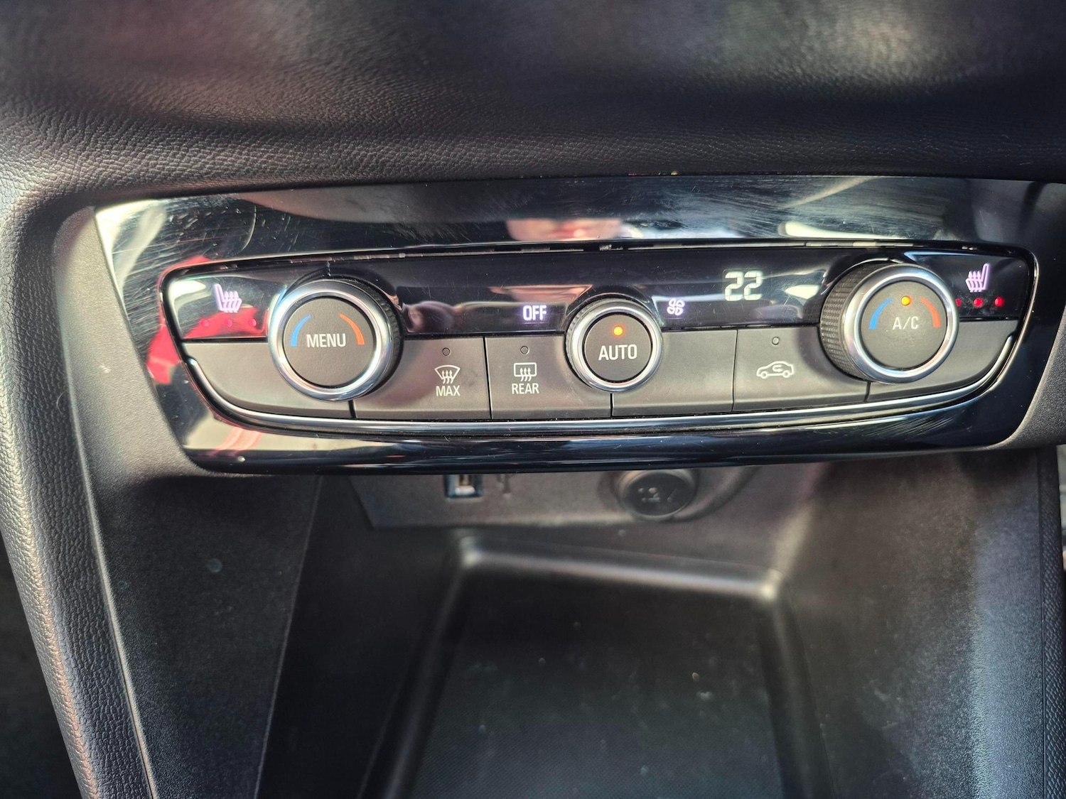 Used Vauxhall Corsa for sale - 77611537: Photo 17