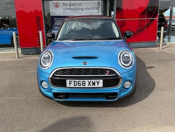 Used MINI Hatch 2019 for sale - 78214913: Photo