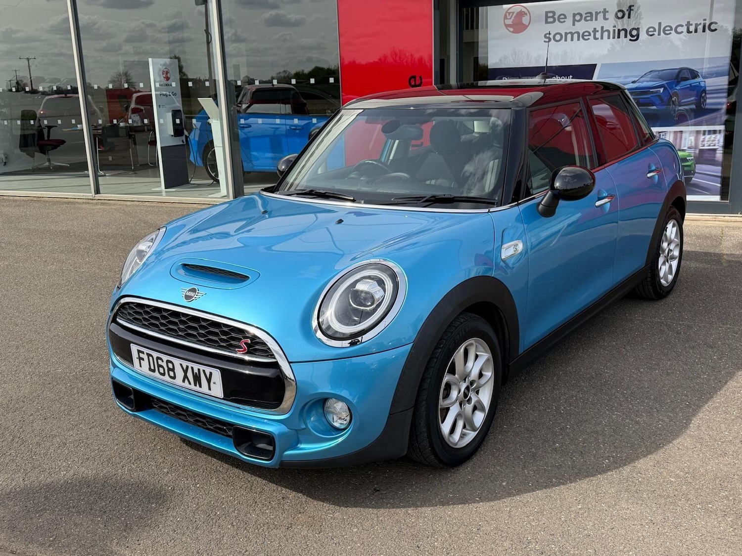 Used MINI Hatch for sale - 78214913: Photo 2