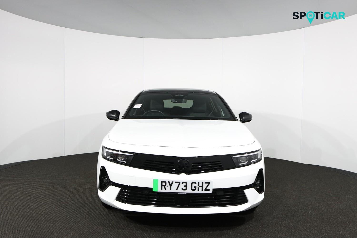 Used Vauxhall Astra 2024 for sale - 77633747: Photo 2