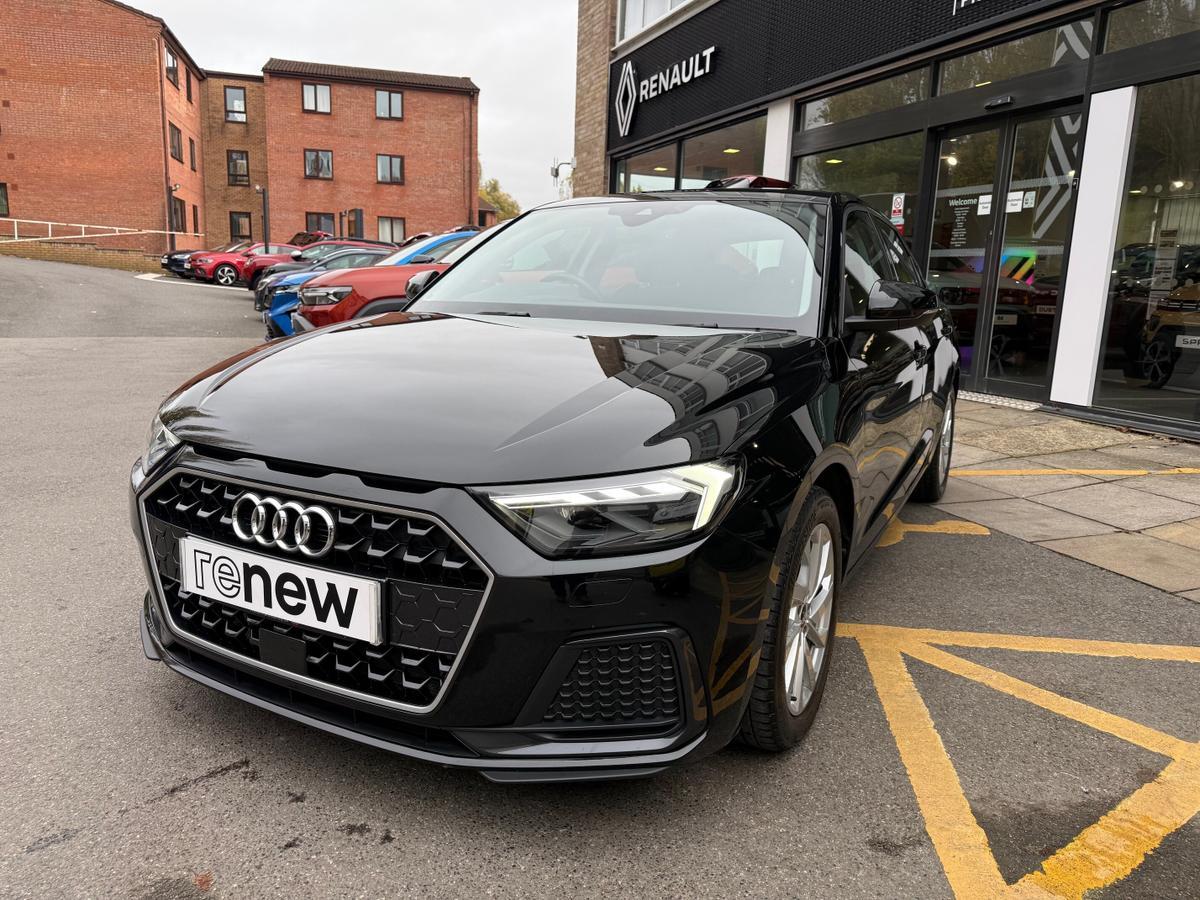 Used Audi A1 2021 for sale - 76401797: Photo 2