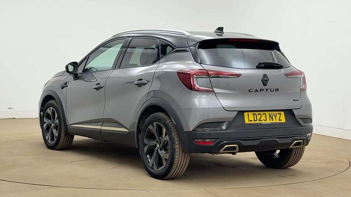 Used Renault Captur 2023 for sale - 77891737: Photo 2