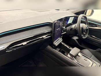 Used Renault Austral 2024 for sale - 77332841: Photo