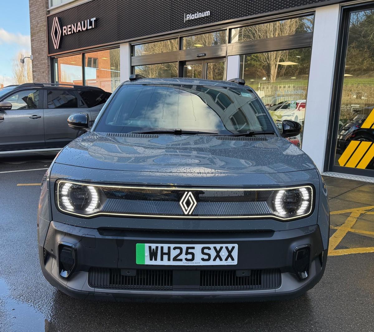 Used Renault 4 2025 for sale - 77542040: Photo 5