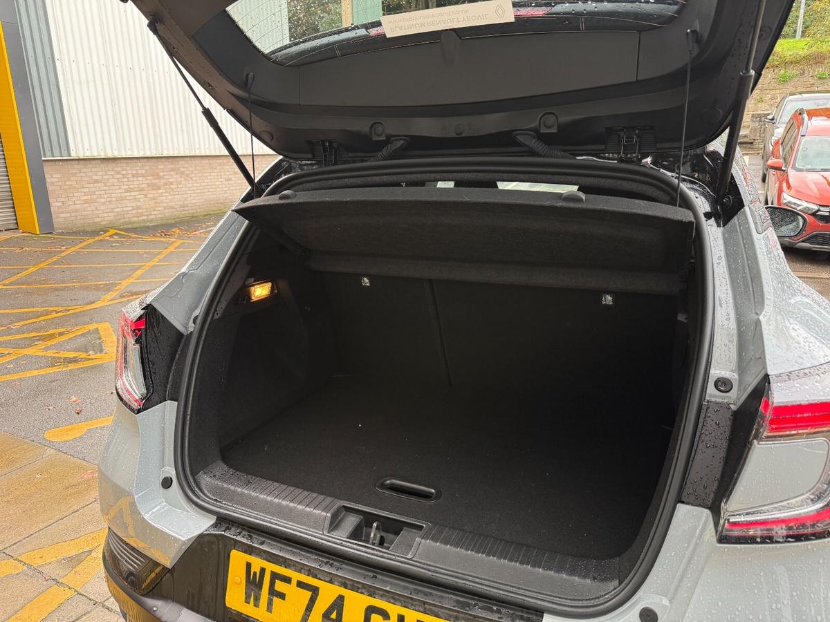 Used Renault Captur 2024 for sale - 77542073: Photo 8