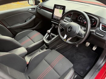 Used Renault Clio 2023 for sale - 77354298: Photo