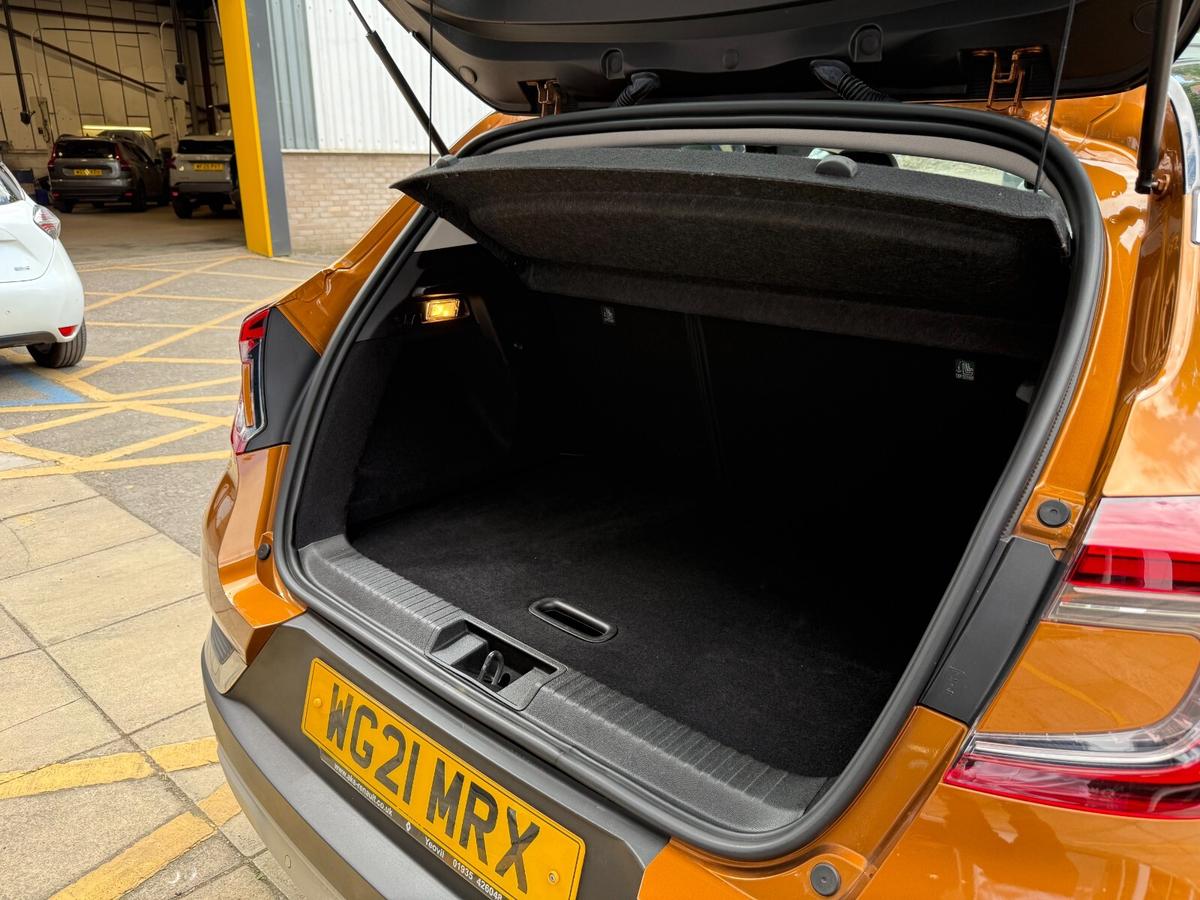 Used Renault Captur 2021 for sale - 76681183: Photo 8