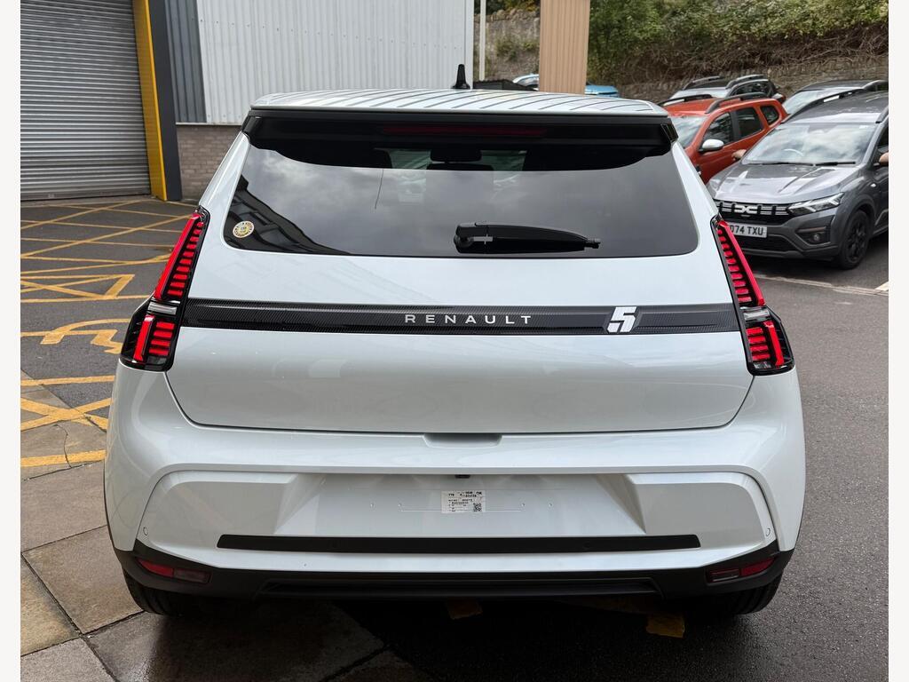 Used Renault 5 2025 for sale - 77257956: Photo 7