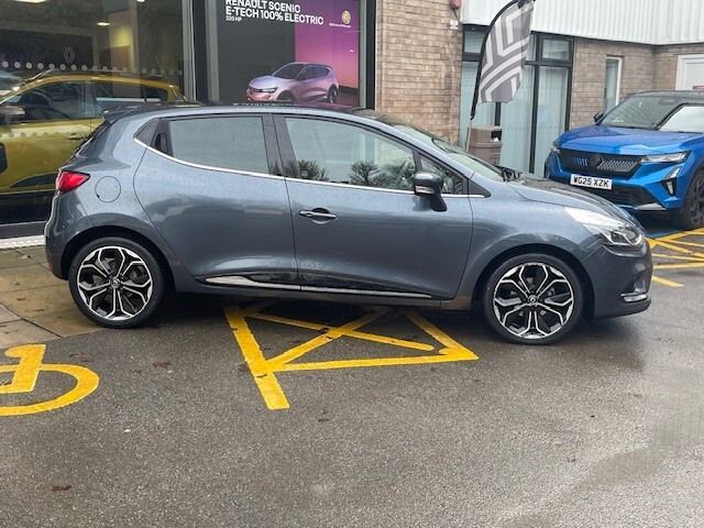 Used Renault Clio 2019 for sale - 77542077: Photo 3