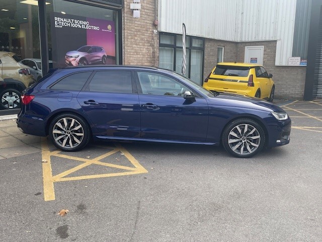 Used Audi A4 2022 for sale - 76674712: Photo 3