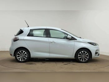 Used Renault Zoe 2022 for sale - 77542147: Photo