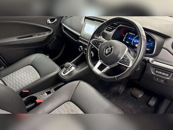 Used Renault Zoe 2022 for sale - 77542147: Photo