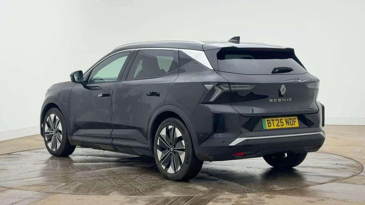 Used Renault Scenic E-Tech 2025 for sale - 78139733: Photo 2