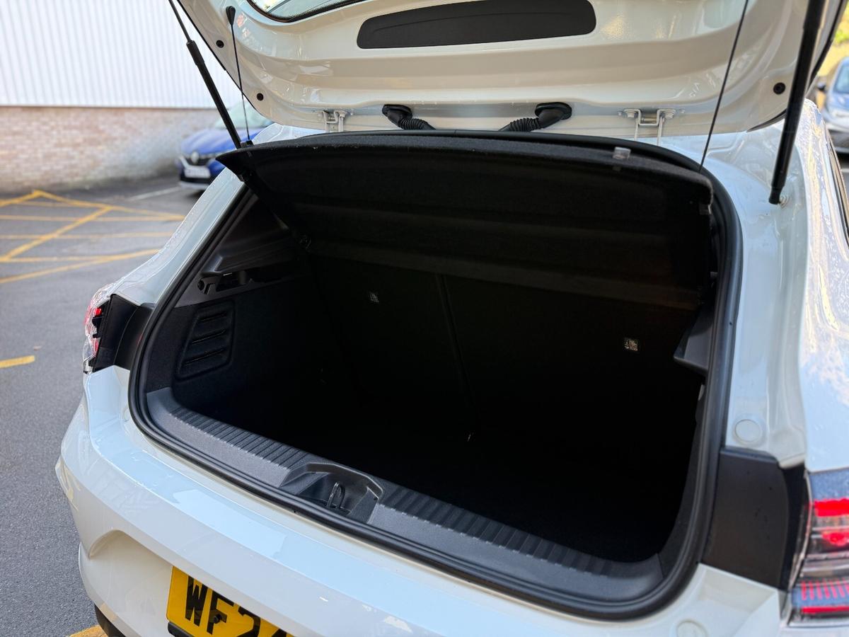 Used Renault Clio 2024 for sale - 77019445: Photo 6