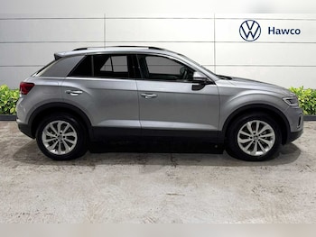 Used Volkswagen T-Roc 2025 for sale - 76678436: Photo