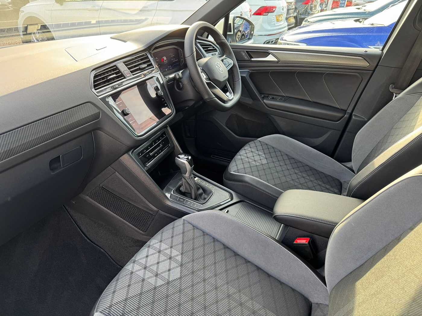 Used Volkswagen Tiguan 2022 for sale - 76674305: Photo 2