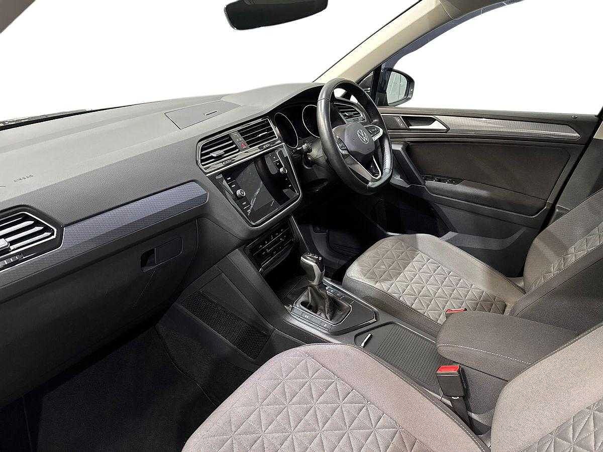 Used Volkswagen Tiguan 2022 for sale - 78135160: Photo 2