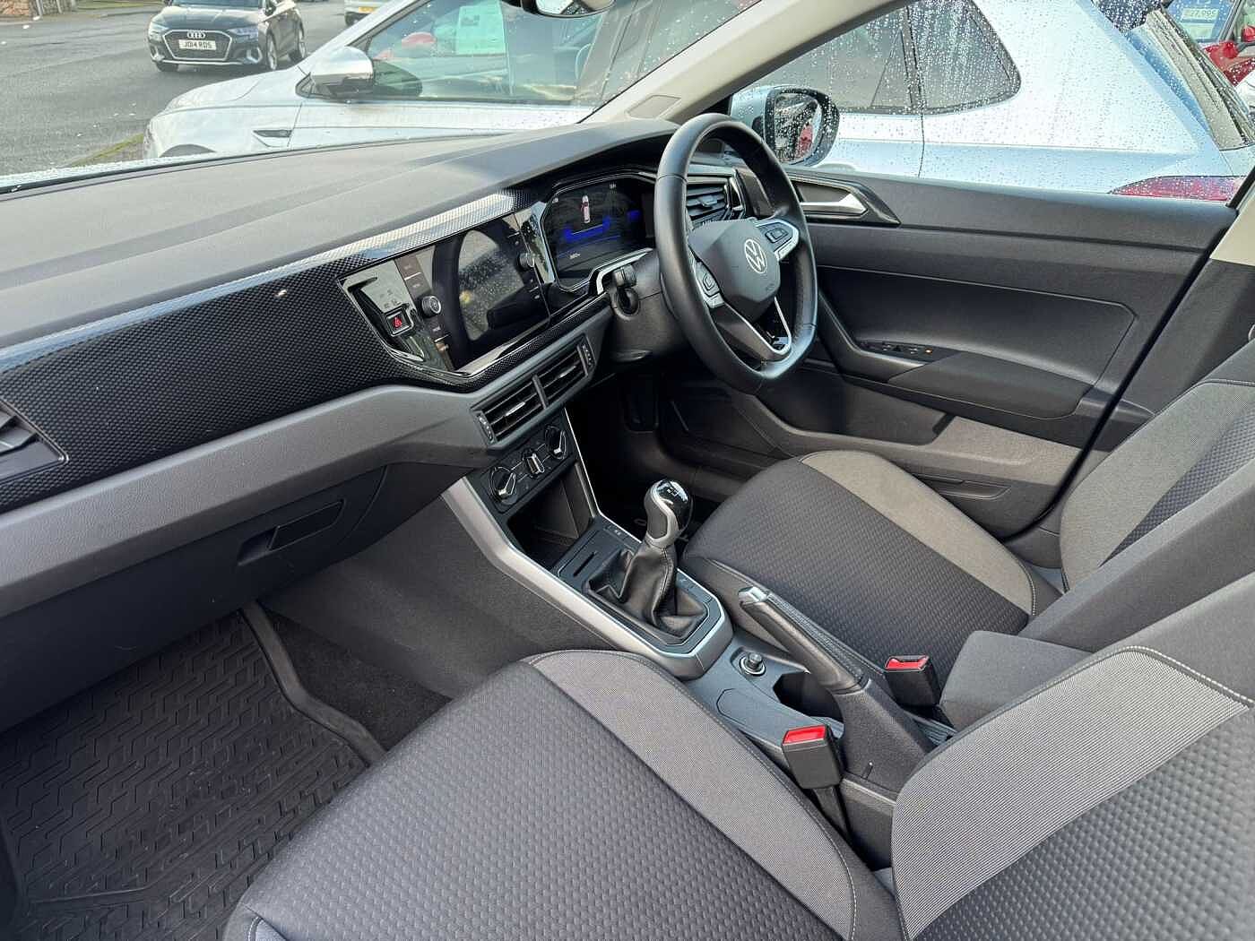 Used Volkswagen Taigo 2022 for sale - 76674810: Photo 2