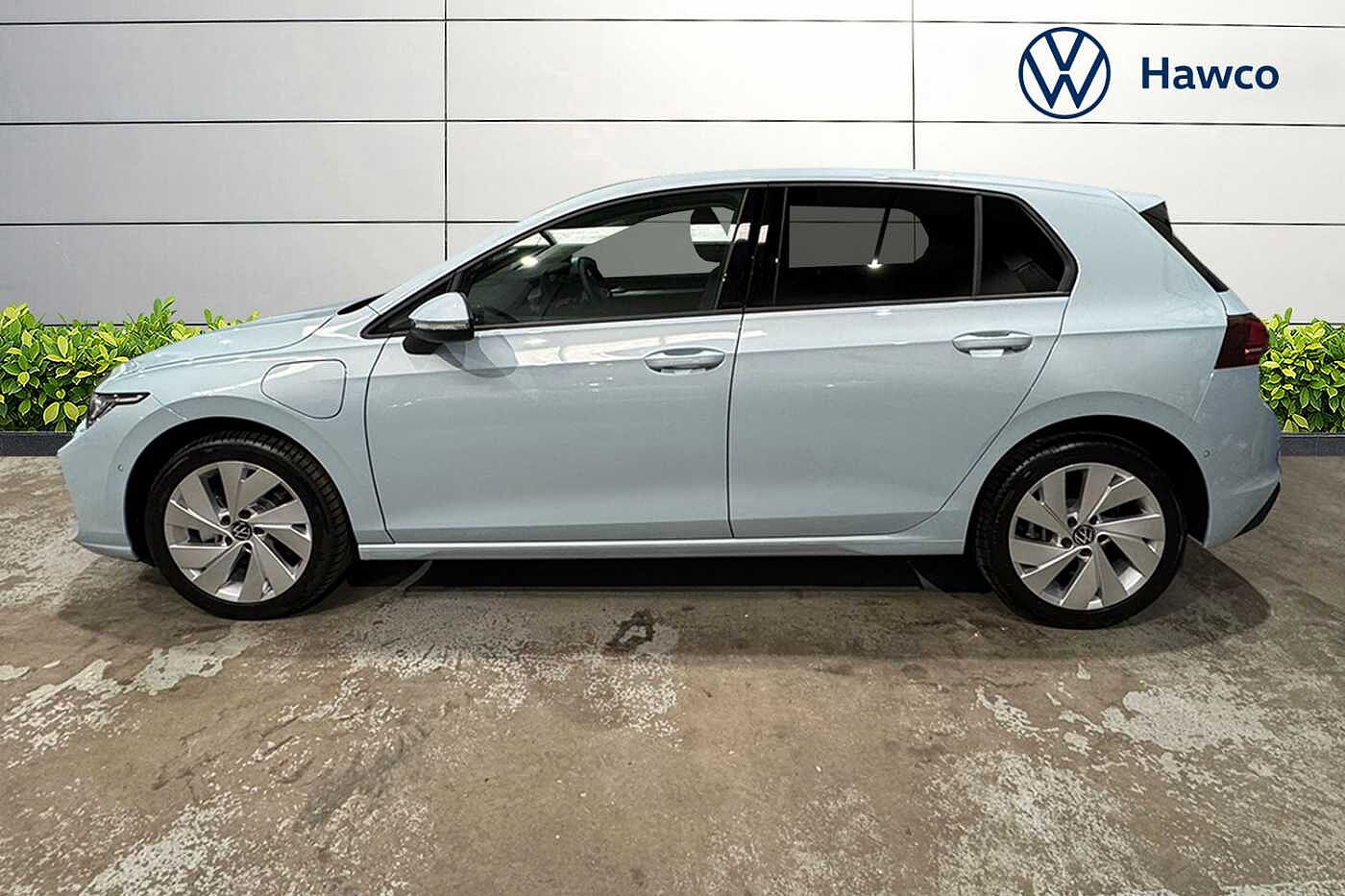 Used Volkswagen Golf 2025 for sale - 76679776: Photo 4
