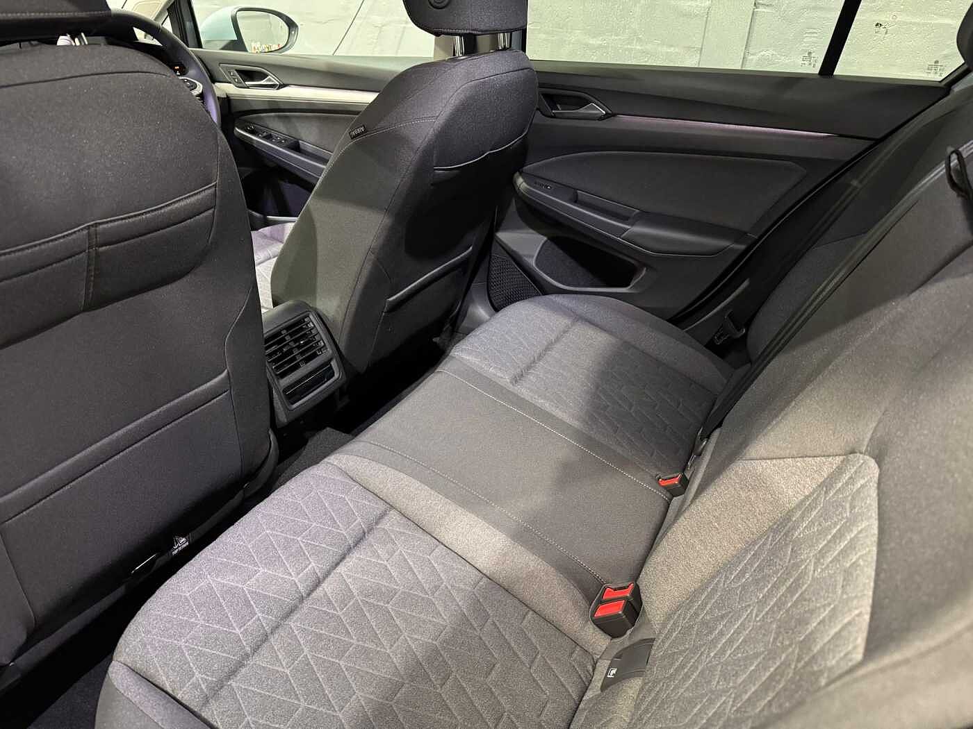 Used Volkswagen Golf 2025 for sale - 76679776: Photo 8