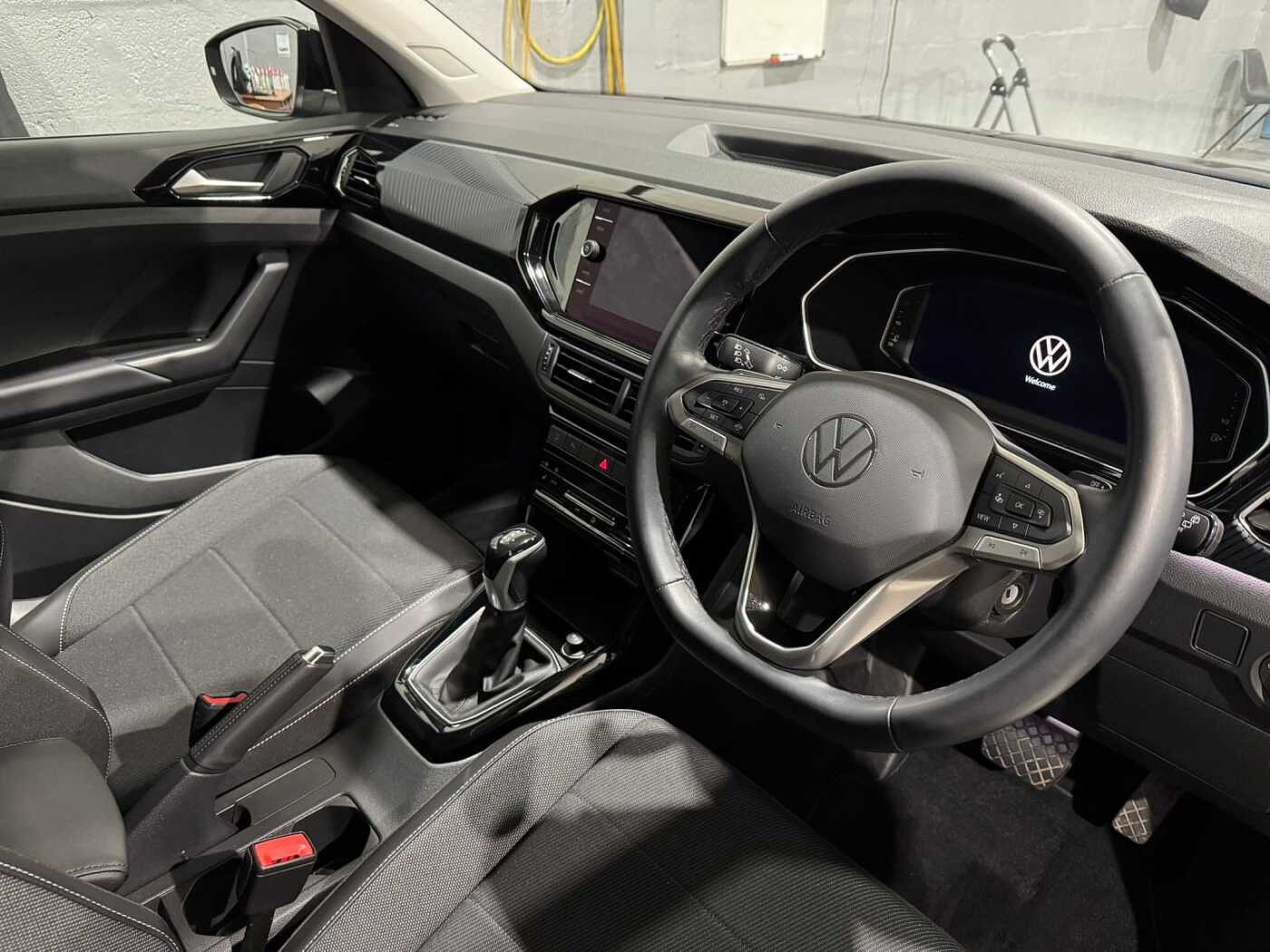 Used Volkswagen T-Cross 2022 for sale - 76736594: Photo 6