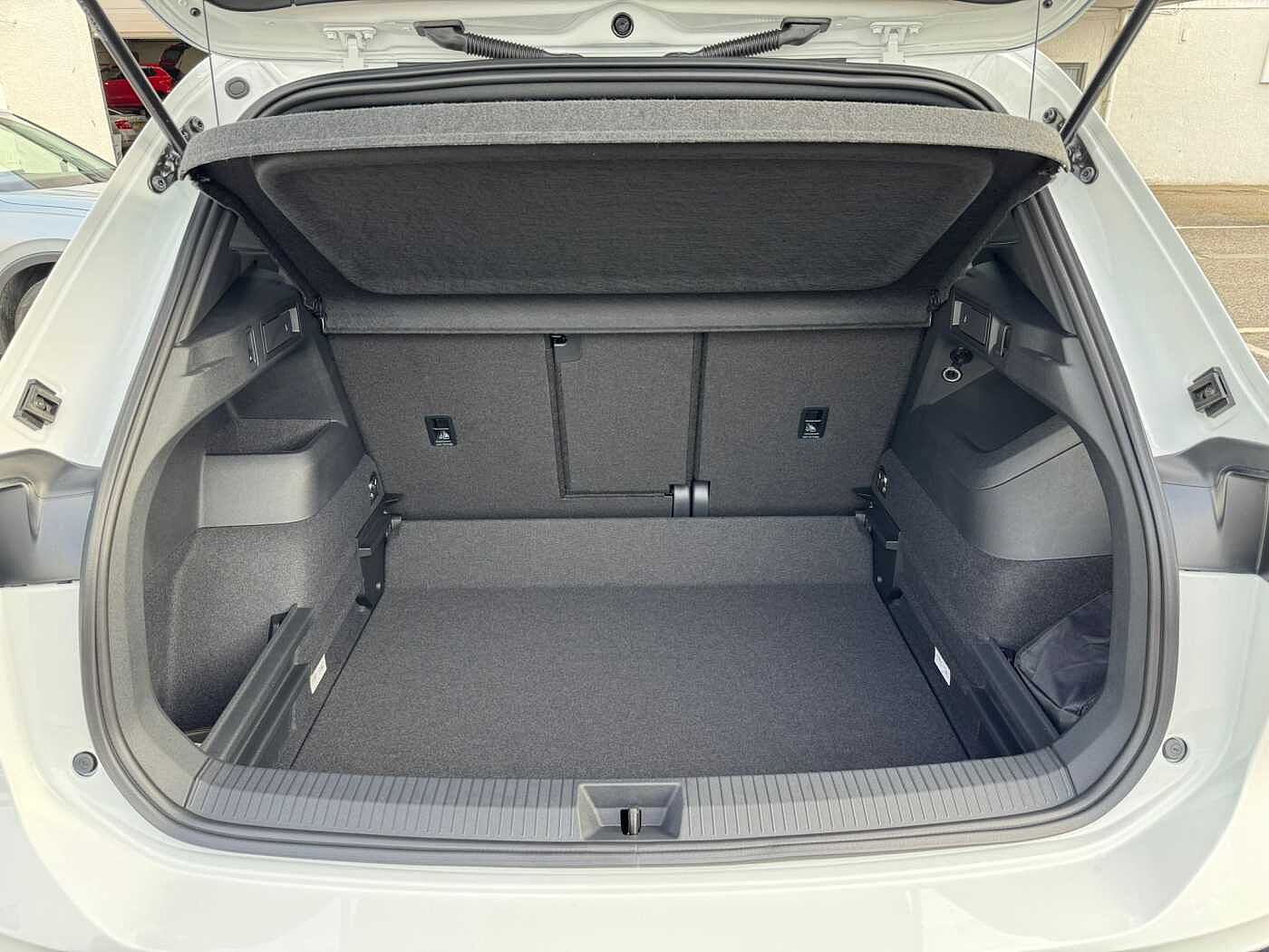 Used Volkswagen Tiguan 2025 for sale - 76678348: Photo 10