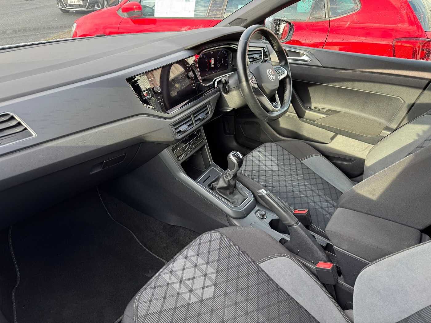 Used Volkswagen Polo 2022 for sale - 76674063: Photo 2