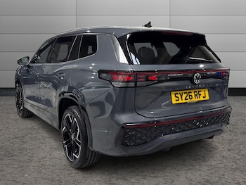 Used Volkswagen Touran 2026 for sale - 78333259: Photo