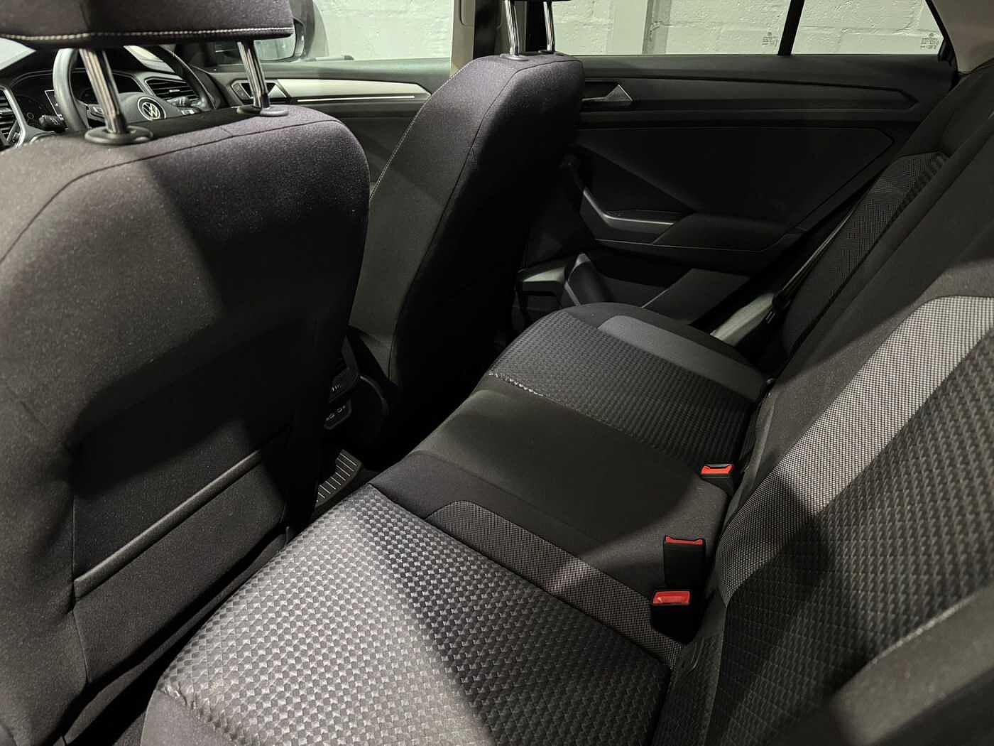 Used Volkswagen T-Roc 2021 for sale - 76681347: Photo 8