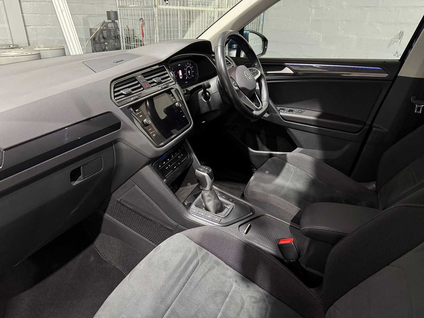 Used Volkswagen Tiguan 2022 for sale - 76675028: Photo 2