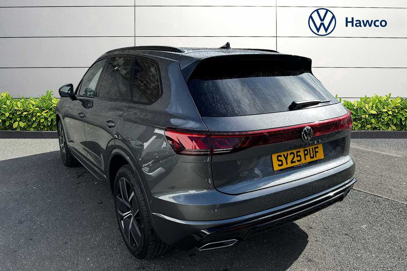 Used Volkswagen Touareg 2025 for sale - 76680205: Photo 3