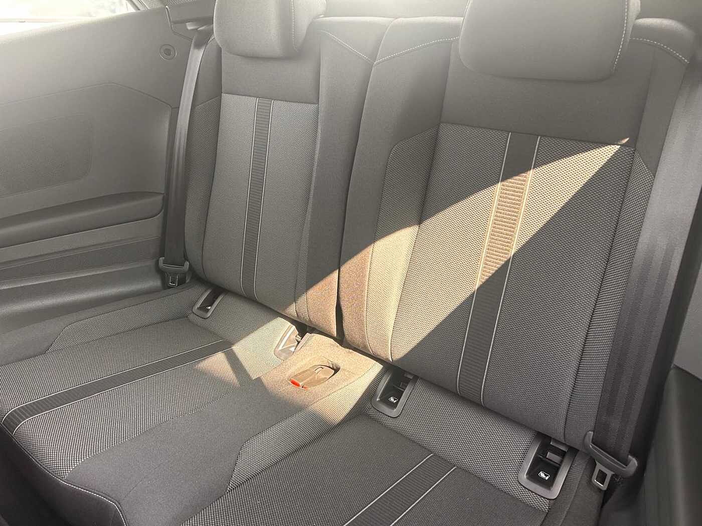 Used Volkswagen T-Roc 2025 for sale - 76680549: Photo 8