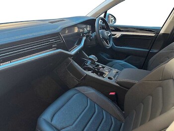 Used Volkswagen Touareg 2026 for sale - 78333188: Photo