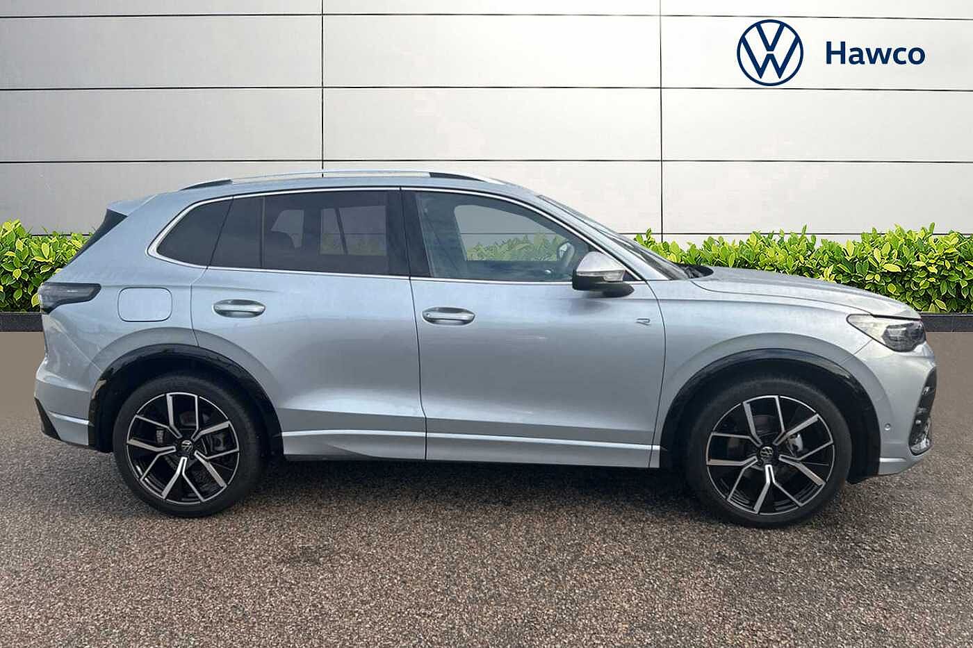 Used Volkswagen Tiguan 2024 for sale - 76677076: Photo 4