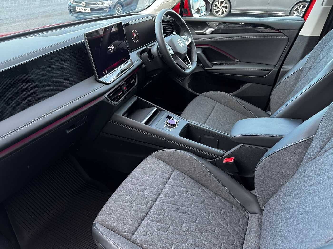 Used Volkswagen Tiguan 2024 for sale - 77031200: Photo 2