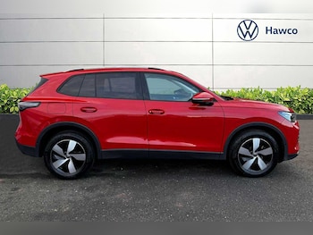 Used Volkswagen Tiguan 2024 for sale - 77031200: Photo