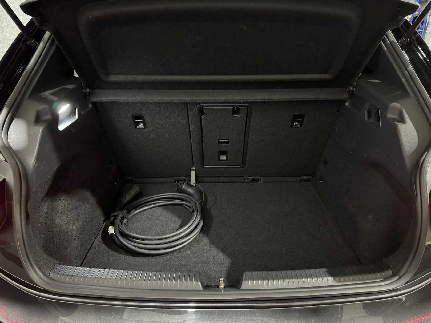 Used Volkswagen ID.3 2020 for sale - 77112754: Photo 10