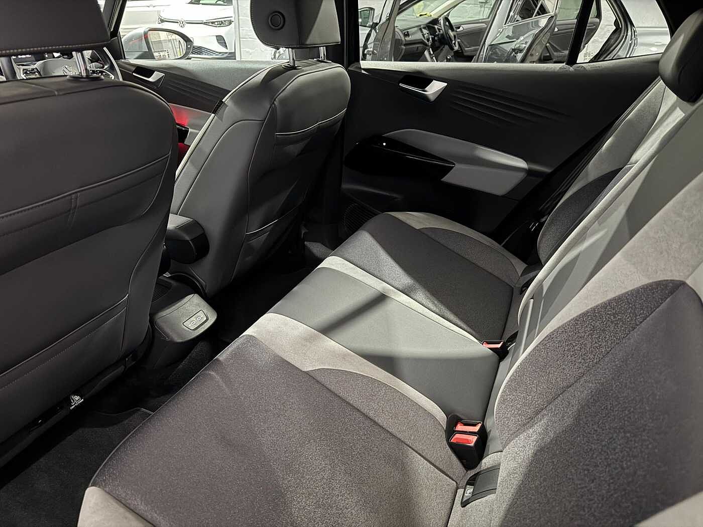 Used Volkswagen ID.3 2020 for sale - 77112754: Photo 8