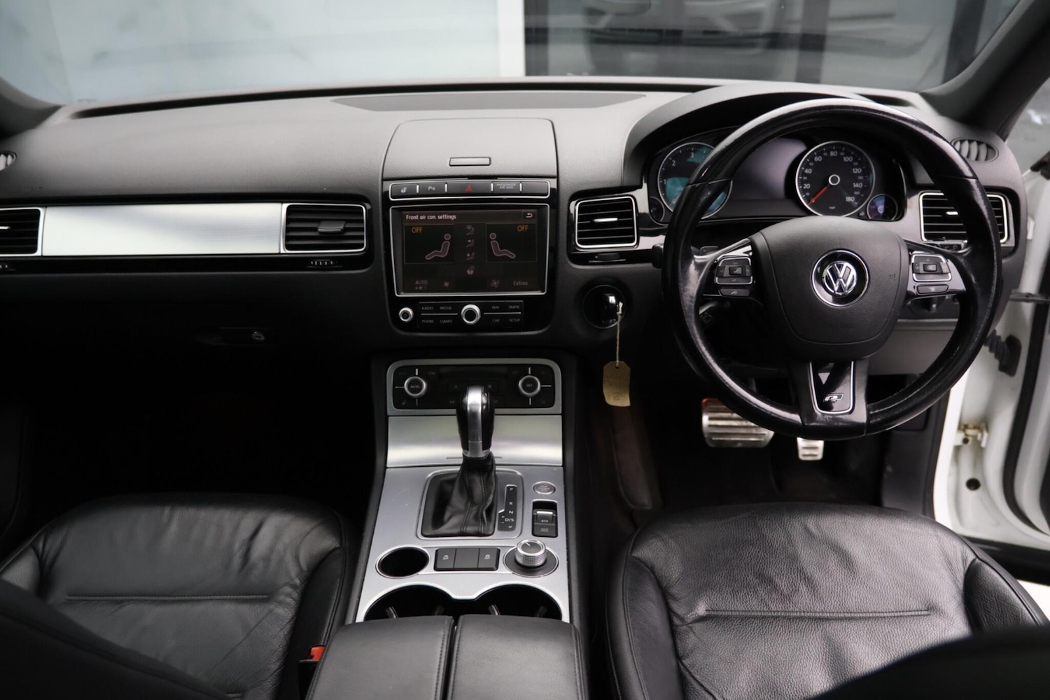 Used Volkswagen Touareg for sale - 77808417: Photo 11